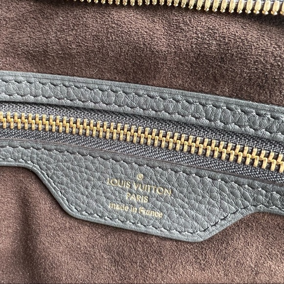 Authentic Louis Vuitton Mahina Stellar GM in Anthracite - Picture 13 of 16